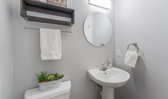 20419 CHARTER OAK Dr, Ashburn, VA 20147