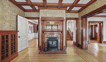 30 Summer St, Adams, MA 01220