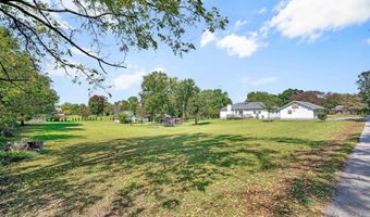 596 Sunny Acres Dr, Bedford, IN 47421