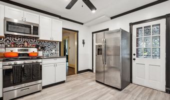 43 E HENRY St, Palmyra, NJ 08065