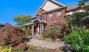 1717 Cedar Ln, Ann Arbor, MI 48105