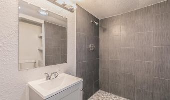 211 S Line St, Weatherford, TX 76086