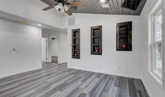 112 Orchard St, Alba, MO 64830