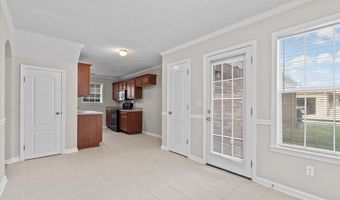 2392 GARDENBROOK, Memphis, TN 38134