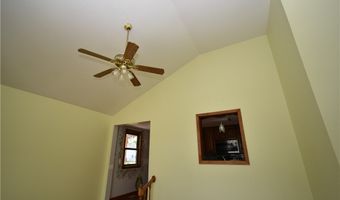 209 Sipple Ave, Amherst, OH 44001