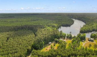 1884 Clarence Dr, Andrews, SC 29510