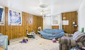 18 S 5Th St, Albia, IA 52531