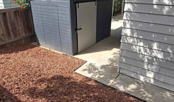7102 San Bartolo St 11, Carlsbad, CA 92011