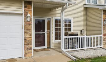 822 Red Hawk Way SE, Altoona, IA 50009