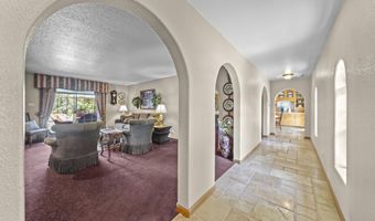 17832 Windsor Ln, Anderson, CA 96007