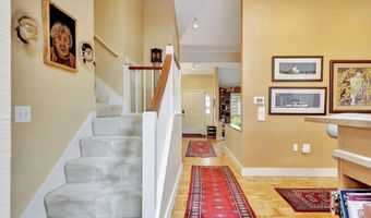 4040 Wispen Cir, Anchorage, AK 99517