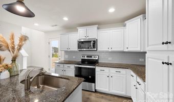 717 Lexington Dr, Albemarle, NC 28001