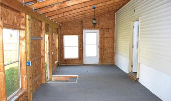 320 Broadway St, Amherst, OH 44001