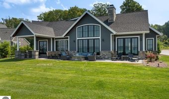 9214 Myrtle Ln, Alden, MI 49612