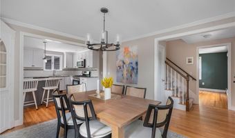 27 Christine Dr, Barrington, RI 02806