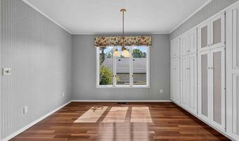 6 Teresa Dr, Bella Vista, AR 72715