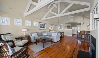 511 Neuse Village Rd # C5, Arapahoe, NC 28510