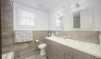 202 KENNEDY Blvd 2, Bayonne, NJ 07002