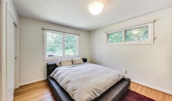 6515 E HALBERT Rd, Bethesda, MD 20817