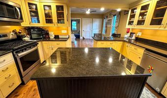 262 Union St, Bennington, VT 05201