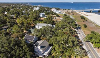 600 N Beach Blvd, Bay St. Louis, MS 39520