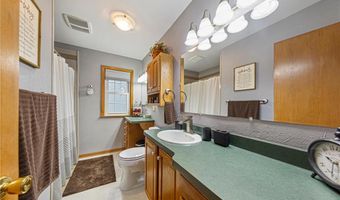 302 W Douglas St, Arlington, MN 55307