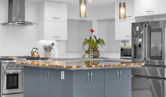 109 S Eucalyptus Dr, Anaheim, CA 92808