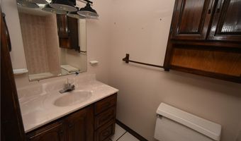 209 Sipple Ave, Amherst, OH 44001