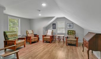 3 W Street Hts, Cromwell, CT 06416