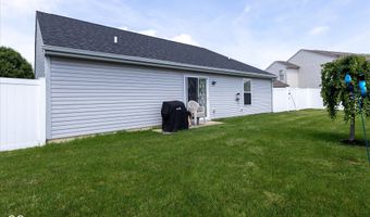 913 Halyard Dr, Avon, IN 46123