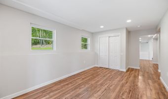 41 Elk Dr, Bedford, NH 03110