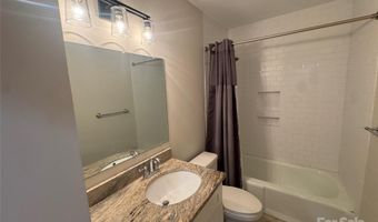 4909 Torrey Pines Ct, Charlotte, NC 28226