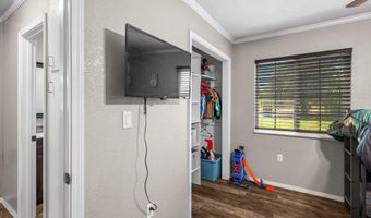 19885 Loop St, Anderson, CA 96007