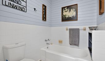 527 S 14Th St, Arkadelphia, AR 71923