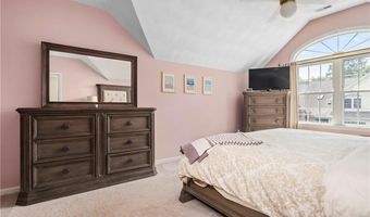 130 Bear Hill Rd 302, Cumberland, RI 02864