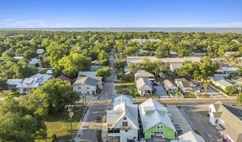 220 Main -105 South Toulme St, Bay St. Louis, MS 39520