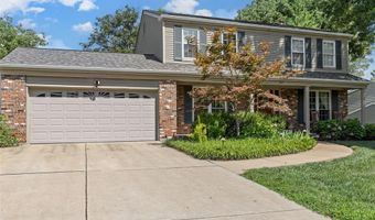 307 Blue Ridge Place Ct, Ballwin, MO 63011