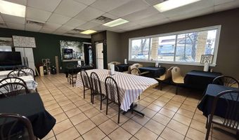 304 S Market St, Alton, MO 65606