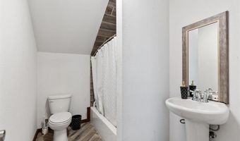 136 Oak Creek Dr, Anna, TX 75409