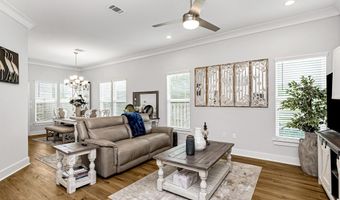 16101 Chancel Ave, Baton Rouge, LA 70816
