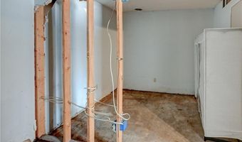 10 Bluebird Dr, Agency, MO 64401