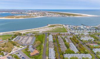 20 Lighthouse Ct 20, Atlantic City, NJ 08401