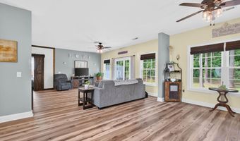 312 Canberra Ct, Aynor, SC 29511