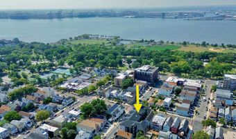 140 AVENUE B 306, Bayonne, NJ 07002