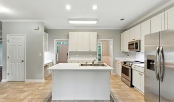 3274 Eagle Watch Dr, Woodstock, GA 30189