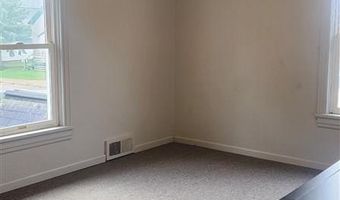 102 W 3rd Ave N, Aurora, MN 55705