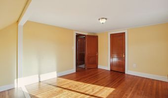 108 Woodland Ave, Bloomfield, CT 06002