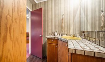 4962 N Creek Rd, Beulah, CO 81023