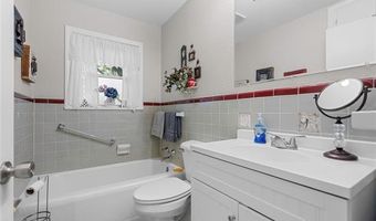 811 P NW, Ardmore, OK 73401