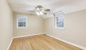 9326 W PARKHILL Dr W, Bethesda, MD 20814